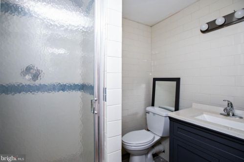 7 Mckinley Ave, Blenheim NJ  08012-5355 exterior