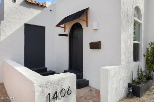 1406 Brill St, Phoenix, AZ 85006-2999