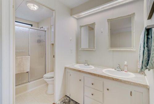 1611 Foxway Dr, Lakeland FL  33810-3017 exterior