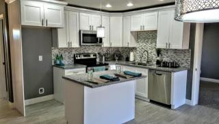 425 111th Pl, Mesa, AZ 85207-2210