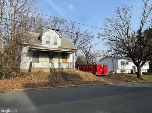 30 Hazelhurst Ave, Trenton, NJ 08638-3510