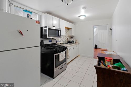 1011 Division St, Trenton NJ  08611-1014 exterior