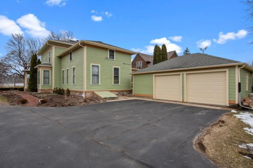 505 Sumner St, Hartford, WI 53027-1627
