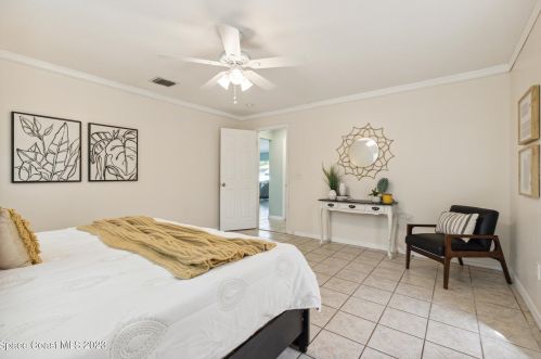 468 Tulip Dr, Sebastian FL  32958-5564 exterior