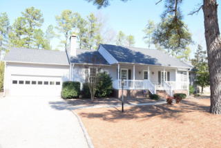 653 Chelsea Dr, Sanford, NC 27332-8586