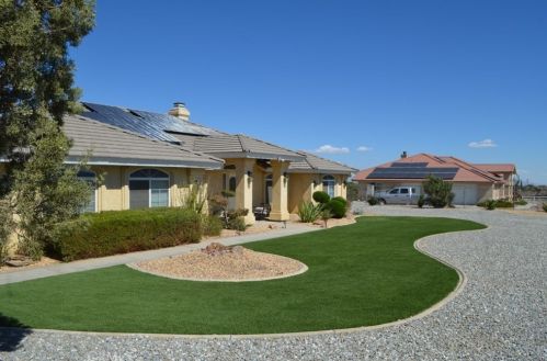 9320 Mesa St, Victorville CA  92392-1980 exterior