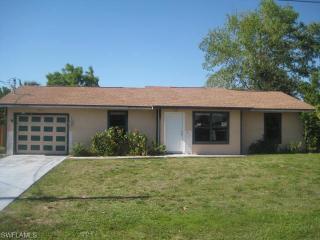 4951 18th Ct, Naples, FL 34116-5711