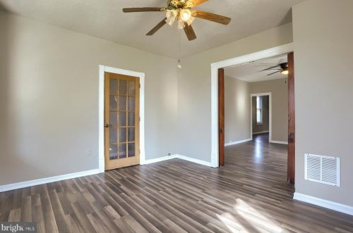 3623 6 St, Harrisburg PA 17110-1517 exterior