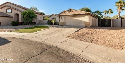 1176 Stottler Dr, Gilbert, AZ 85296-3681