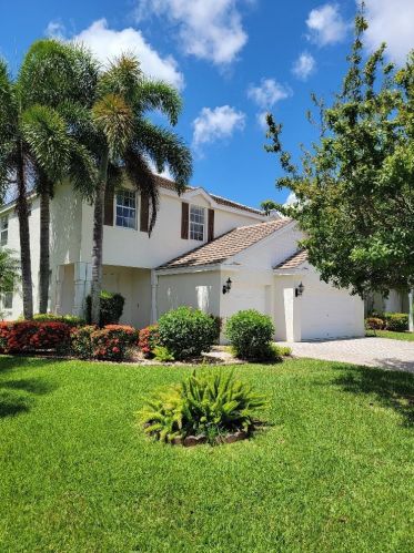 292 Kensington Way, West Palm Beach FL  33414-4316 exterior