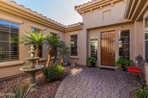 3753 Nolan Dr, Chandler, AZ 85249-4997