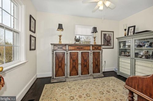 220 29th St, Purcellville VA  20132-3263 exterior