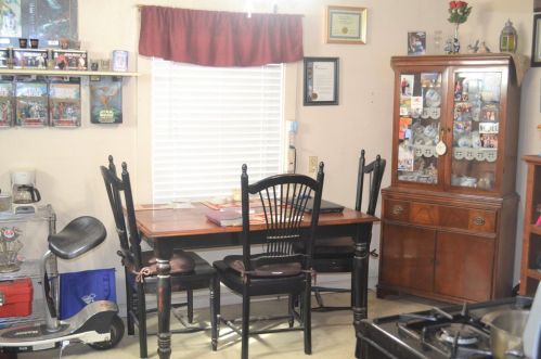 422 Pine St, Ripon CA  95366-2433 exterior