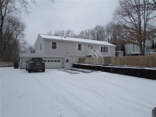 293 Harshaville Rd, Clinton, PA 15026-1417
