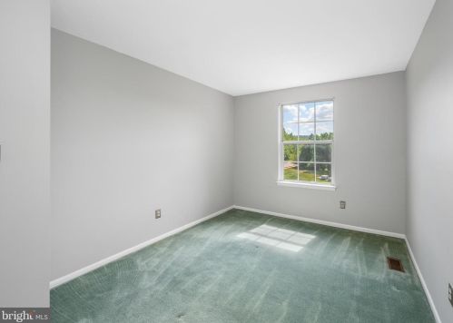 492 Devon Ct, Downingtown PA  19335-4221 exterior