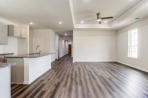 2815 Bourland St, Greenville TX  75401-3209 exterior