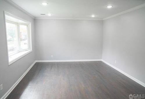 1803 Maple Ave, South Plainfield NJ  07080-4627 exterior