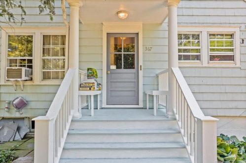 367 Main St, Westport CT  06880-2417 exterior