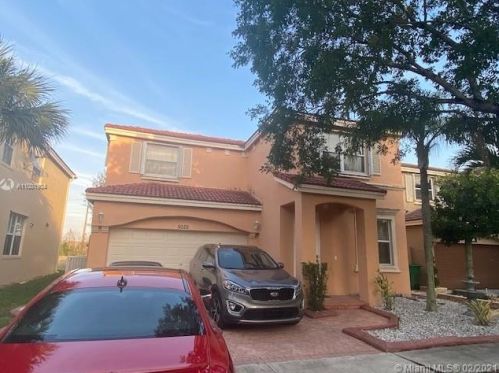 5025 155th Ave, Hollywood, FL 33027-5627