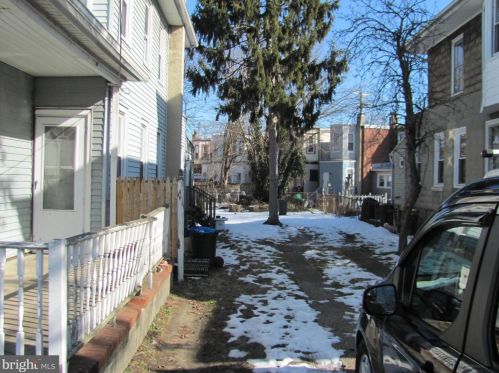727 Hunter St, Gloucester, NJ 08030-2024