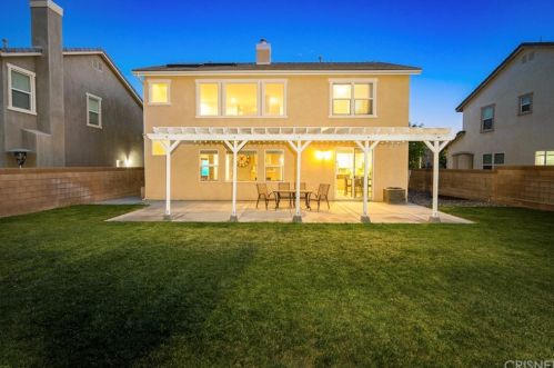 4303 Vahan Ct, Lancaster, CA 93536-6863