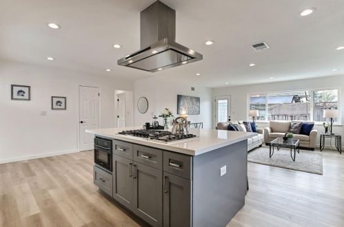1758 Hillsdale Ave, San Jose CA  95124-3109 exterior
