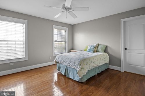 590 Abbey Ct, Blue Bell PA  19422-1303 exterior