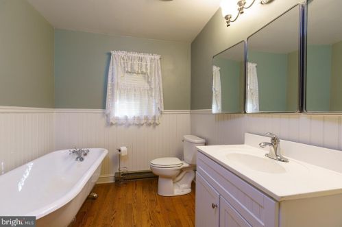 50 Clarence Ave, Shoemakersville PA  19555-1102 exterior