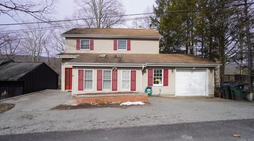 9 Morgans Way, Greenwood Lake, NY 10925-2800