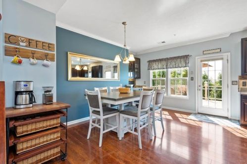 403 Maple Ridge Dr, Canonsburg PA  15317-7306 exterior