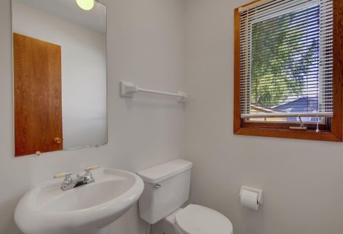 1301 Fireside Dr, Minneapolis MN 55432-3626 exterior