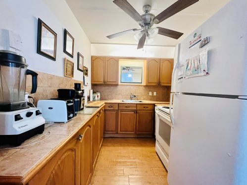 90 Coventry D, West Palm Beach FL  33417-6758 exterior