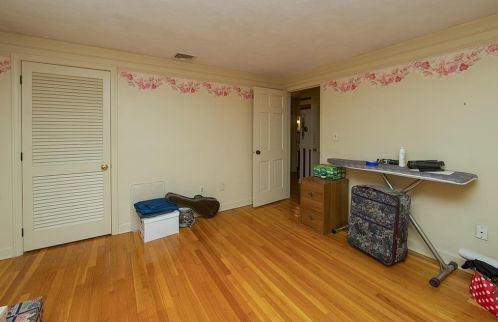 34 Wheeler Ave, Salem NH  03079-3490 exterior