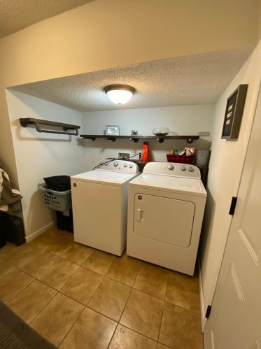 4151 Hiview Dr, Alex MN  56308-9427 exterior