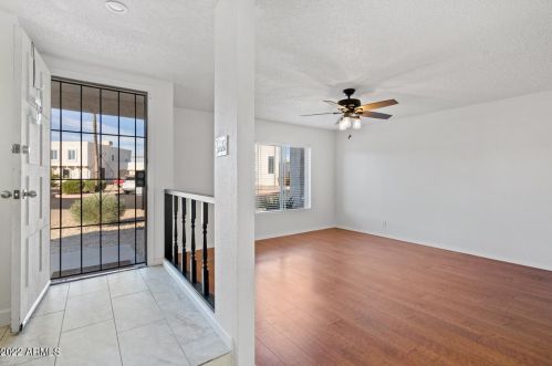 16051 26th Cir, Phoenix, AZ 85023-4101