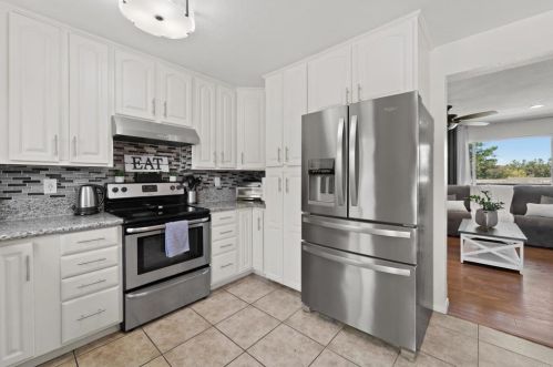 903 Jamacha Rd, El Cajon CA  92019-3203 exterior