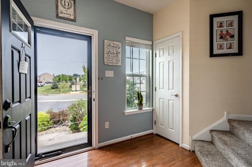 155 Fawn Dr, Gilbertsville PA  19525-8103 exterior