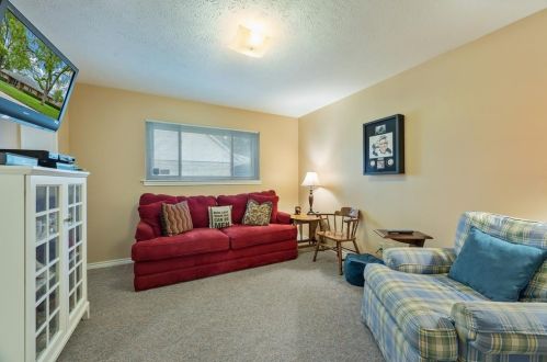 4748 Forest Bend Rd, Dallas TX  75244-6507 exterior