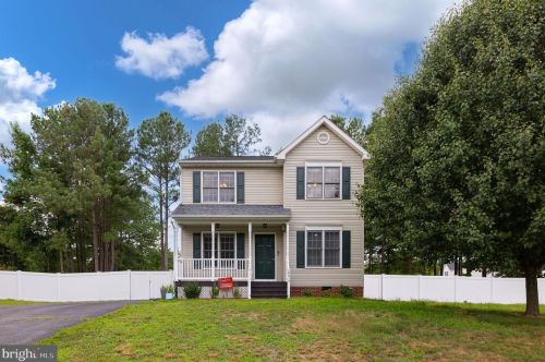 8614 Oldham Rd, Fredericksburg, VA 22408-8756
