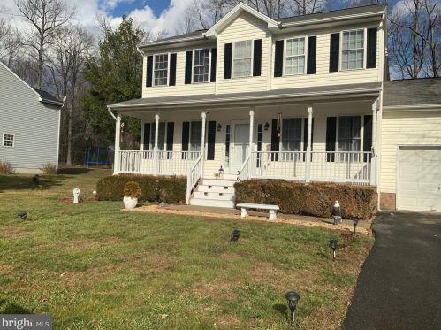 3601 Overview Dr, Fredericksburg VA  22408-8758 exterior