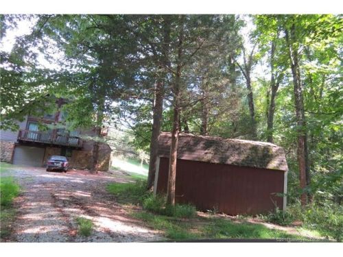 13550 Uhl Ln, Palmyra, IN 47164-8023