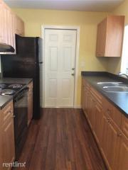 195 28th St, West Palm Beach FL  33404-2303 exterior