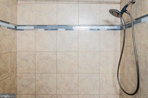 9 Emerald Ct, Willingboro NJ  08046-2272 exterior