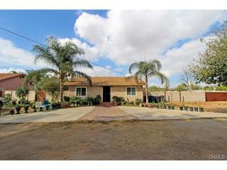 4678 Jones Ave, Riverside, CA 92505-1445