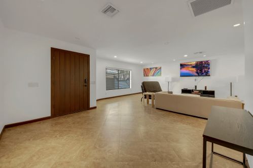 51705 Avenida Madero, La Quinta CA  92253-3114 exterior