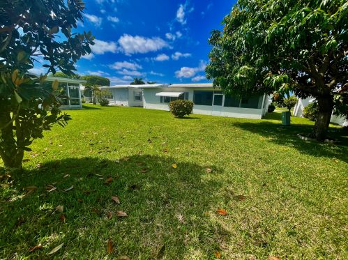 1974 Campanelli Blvd, Boynton Beach, FL 33426-6640