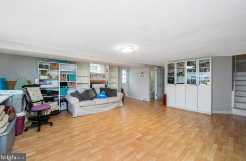 822 Borbeck Ave, Philadelphia PA 19111-3105 exterior