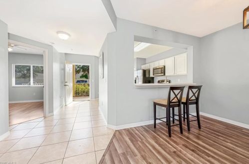 10000 Maddox Ln, Bonita Springs, FL 34135-7725