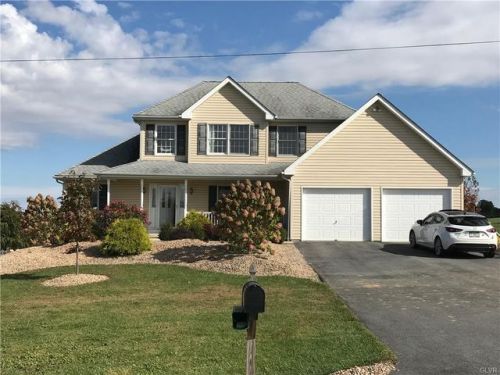 7001 Central Rd, Germansville, PA 18053-2330