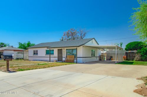 214 4th Ave, Buckeye, AZ 85326-1210